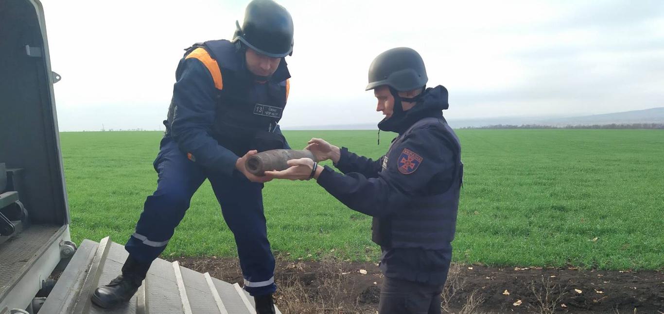 Від початку року піротехніки Луганщини близько тисячі разів виїздили на розмінування — ДСНС