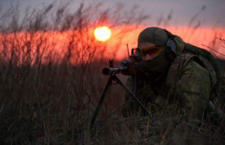 Доба на Донбасі: постраждали двоє українських військових