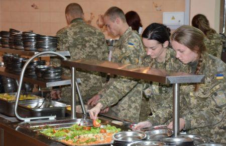 Процес реформування системи харчування військових не зупинявся, хоча позови були й раніше — ветеран Погребиський