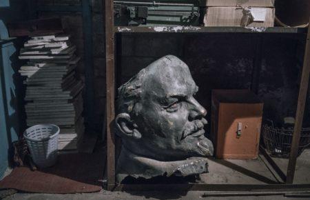 Леніних зняли, але вони приховані та чекають свого часу – активіст з Донеччини