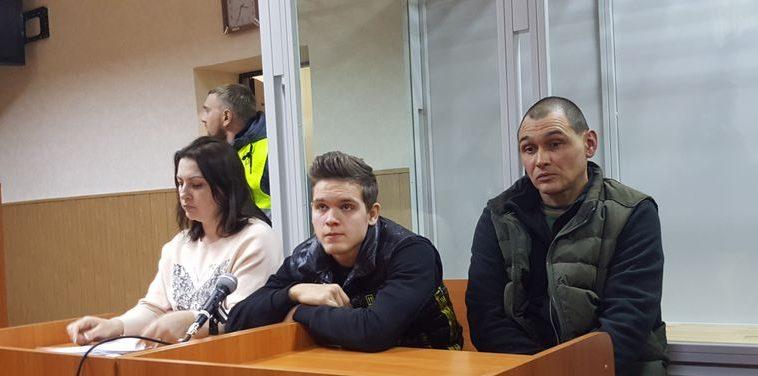 У Бахмуті суд узяв під варту підлітка, підозрюваного у вбивстві волонтера Мирошниченка