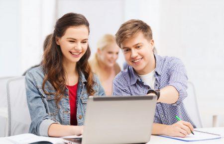 Якою має бути політична освіта для молоді?