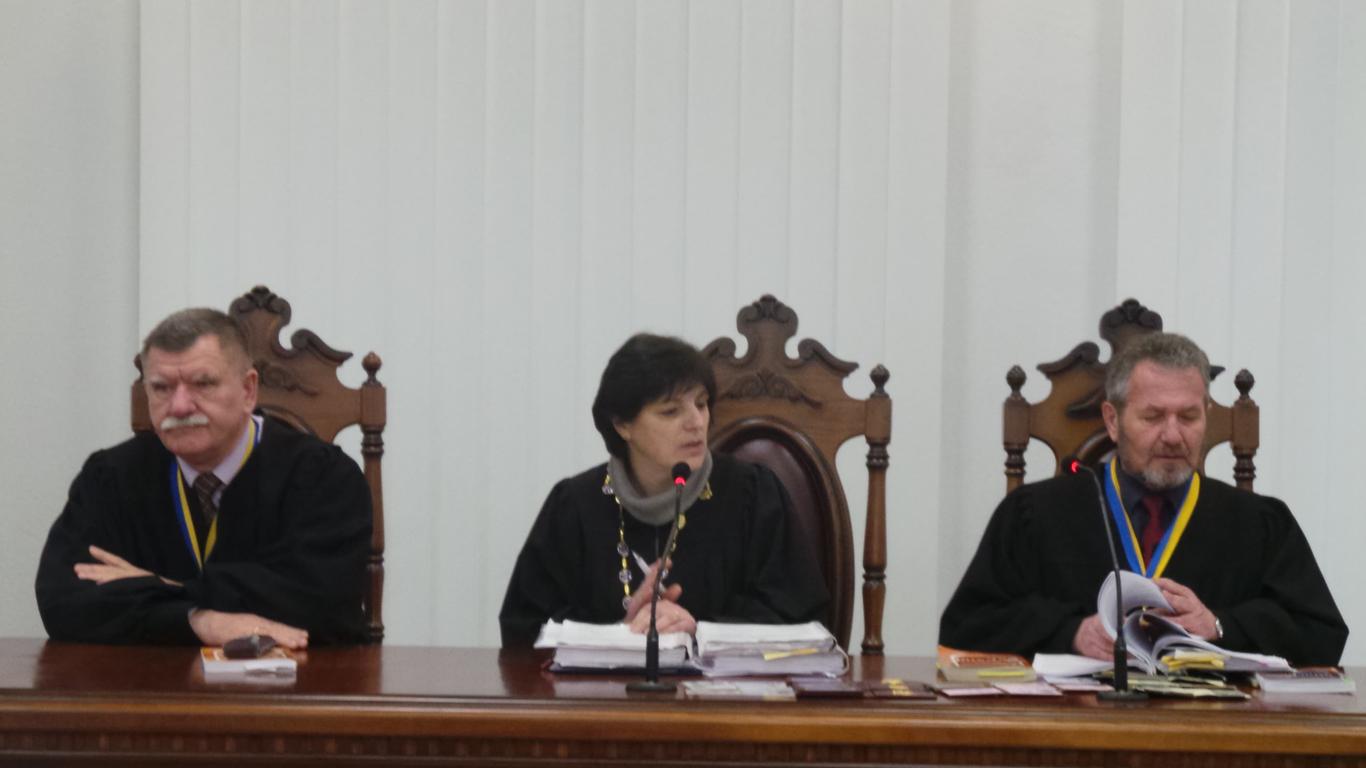 Суд змінив ексберкутівцям запобіжний захід на особисте зобов'язання