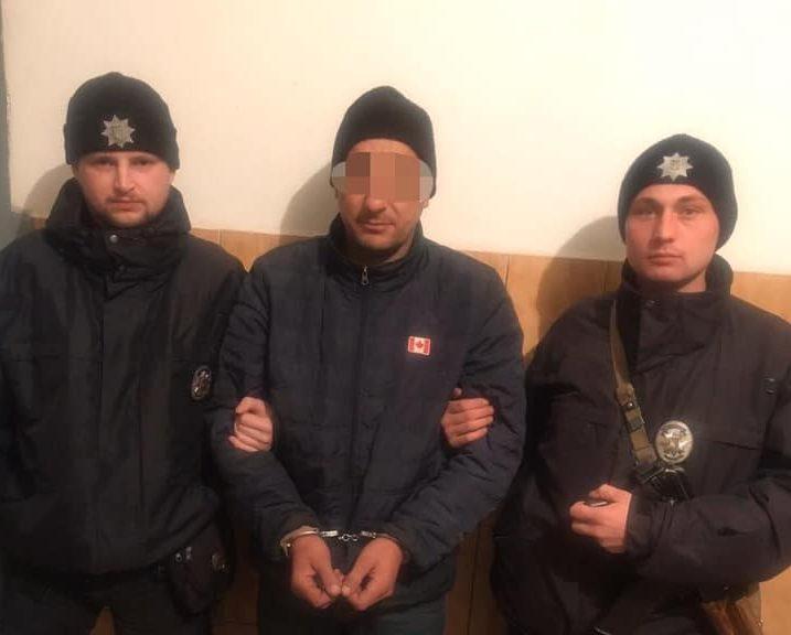 На Київщині рідний дядько напоїв неповнолітню племінницю алкоголем та зґвалтував — поліція