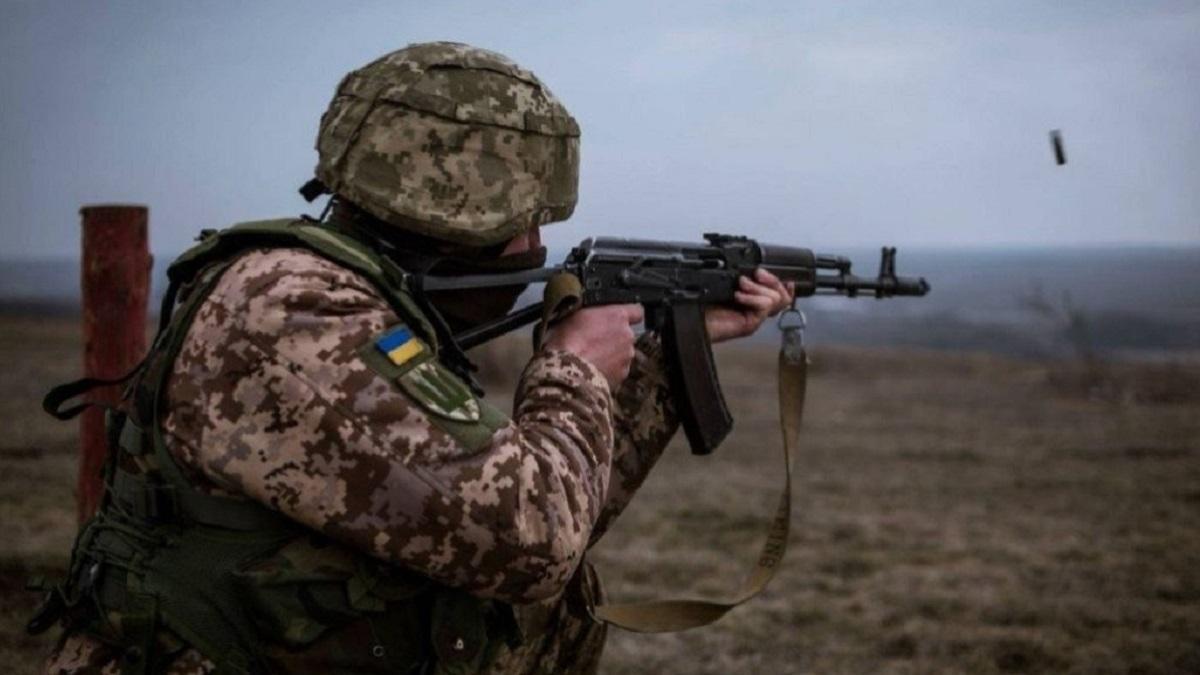 На Донбасі внаслідок обстрілів поранений український військовий — пресцентр ООС