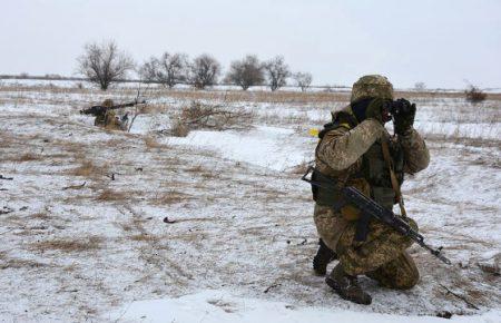 На Донбасі зафіксували 11 обстрілів з боку бойовиків, поранено військового