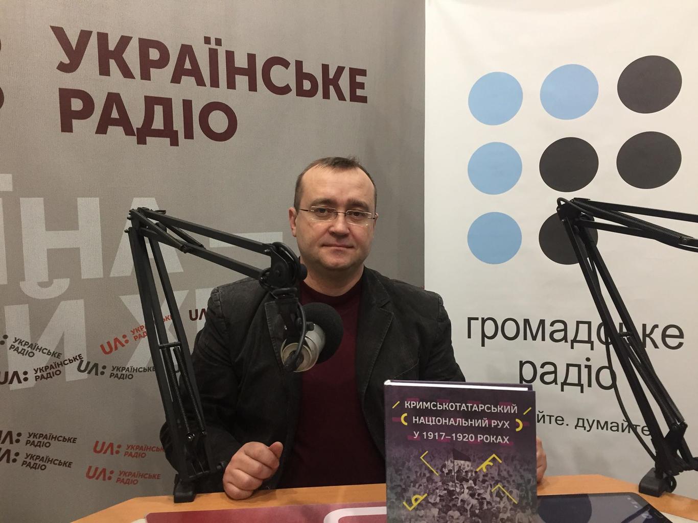 Фактично вся документальна частина нашої книги зберігалася під грифом «секретно» — Іванець