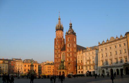 У Кракові затримали українця, чий дрон впав на дах костелу в центрі міста