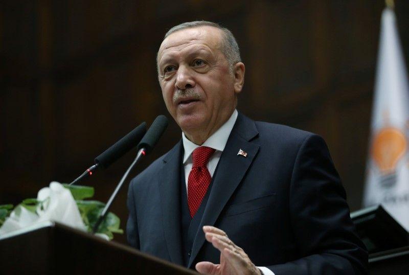 Туреччина повністю припиняє міжнародне авіасполучення