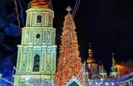 Ялинка на Софійській площі увійшла до п'ятірки найгарніших у Європі — КМДА