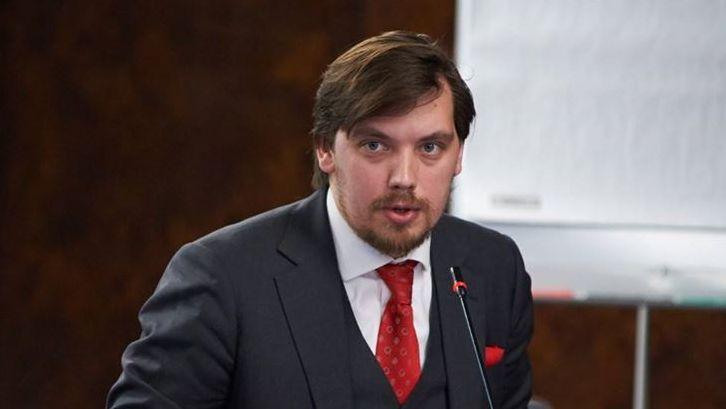 Учителі початкових класів отримають доплату від уряду — Гончарук