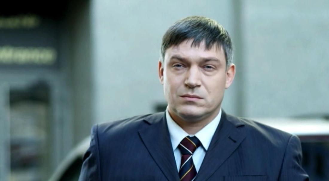 Вчитися можна в людей, які набагато молодші за тебе — актор Михайло Кришталь