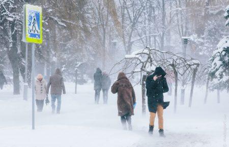 В Україну прийде сильний сніг, хуртовини та ожеледиця