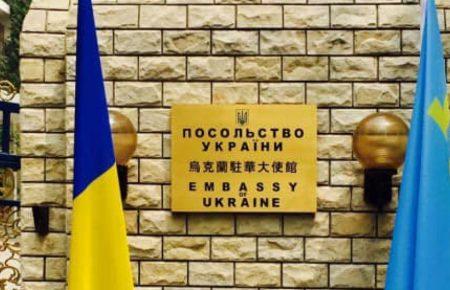 У китайській провінції Хубей перебувають 77 українців — посольство