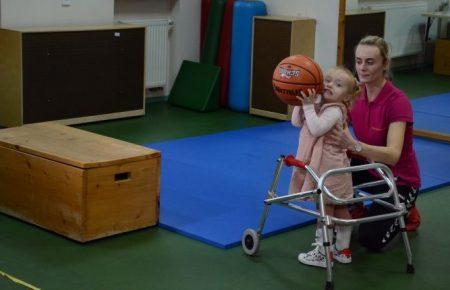 Бачать не діагноз, а дитину: як у Львові допомагають соціалізуватися дітям із порушеннями розвитку