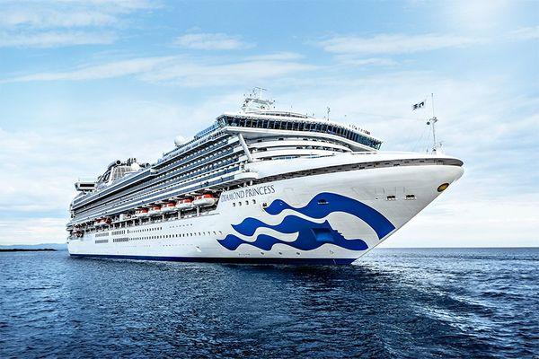Два пасажири круїзного лайнера Diamond Princess померли від коронавірусу