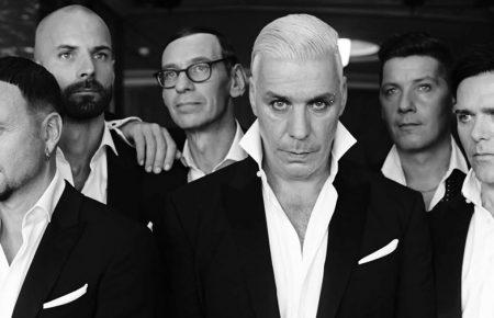 У соліста Rammstein Ліндеманна негативний тест на коронавірус