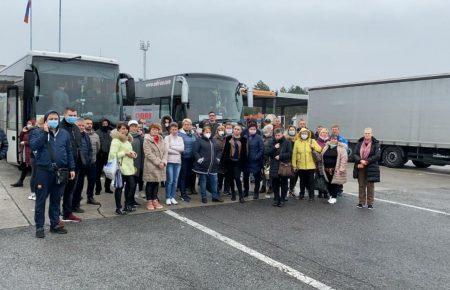 Зеленський: цими вихідними додому повернуть українців, що застрягли на кордоні Італії та Словенії