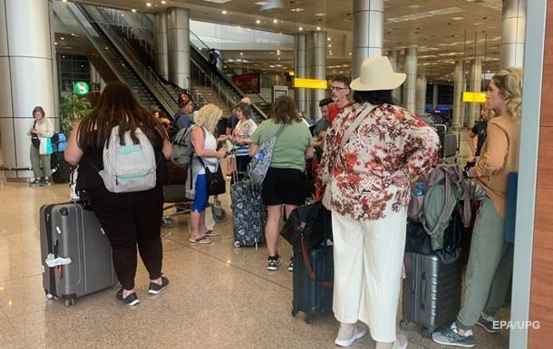 У МЗС розповіли, скількох українців евакуювали з-за кордону