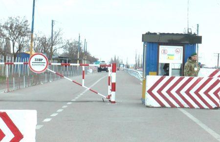 На КПВВ на Донбасі вводять обмеження через коронавірус
