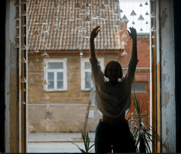 Вуличні та акустичні концерти для тих, хто вдома — у From far away #18