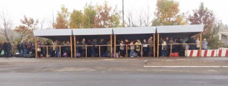 В «ДНР» заявили, що не вимірюватимуть температуру у людей на КПВВ через коронавірус