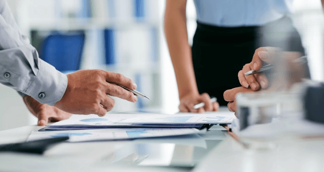 Чому важливо розвивати жіноче лідерство на державній службі?