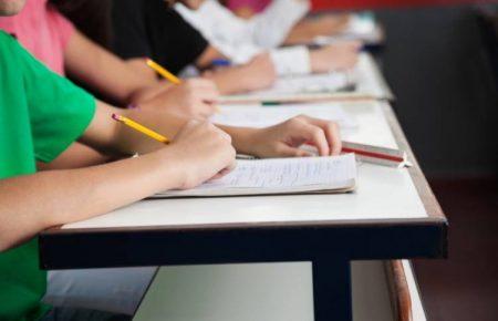 Карантин у Києві: місцева влада обговорює із міністерством освіти можливість перенесення тестового ЗНО