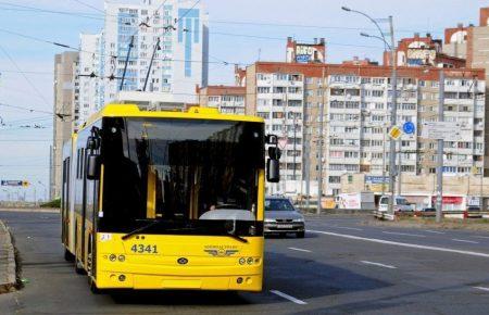 Повноцінний рух громадського транспорту може відновитися не раніше червня — Криклій