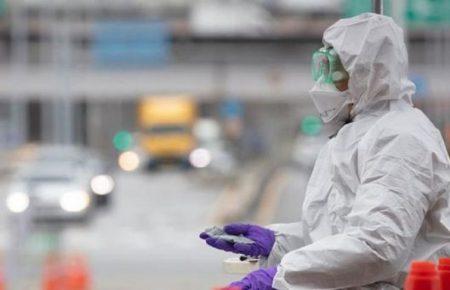 Карантин в Україні можуть подовжити до 15 травня — заступник глави МВС