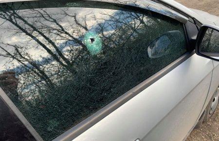 Журналіст: Бойовики обстріляли автомобіль телеканалу «Україна»