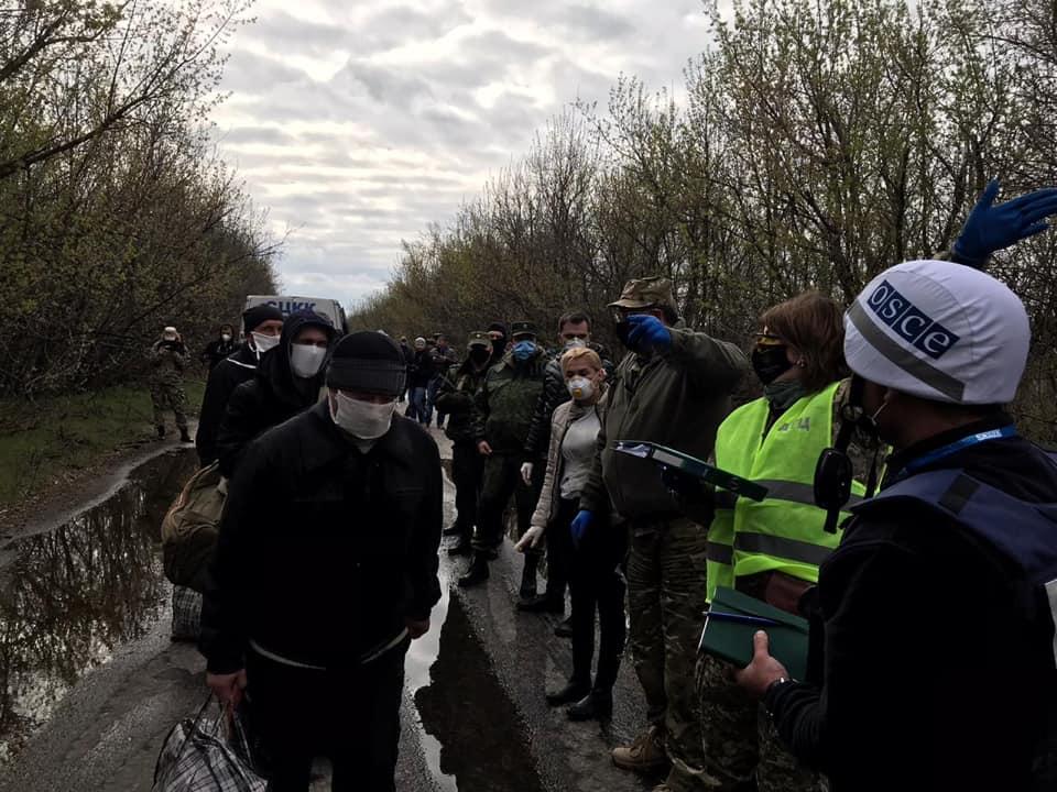 На Донбасі розпочався обмін утримуваними — ОП