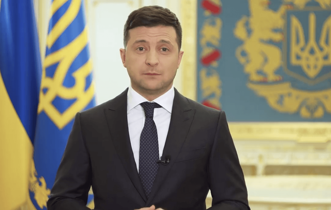 Україна отримає 10 апаратів ШВЛ та пів мільйона респіраторів — Зеленський