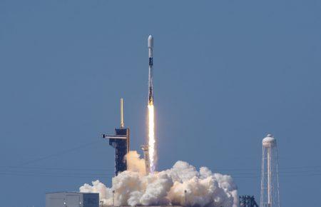 SpaceX запустила у космос 11-ту партію супутників Starlink