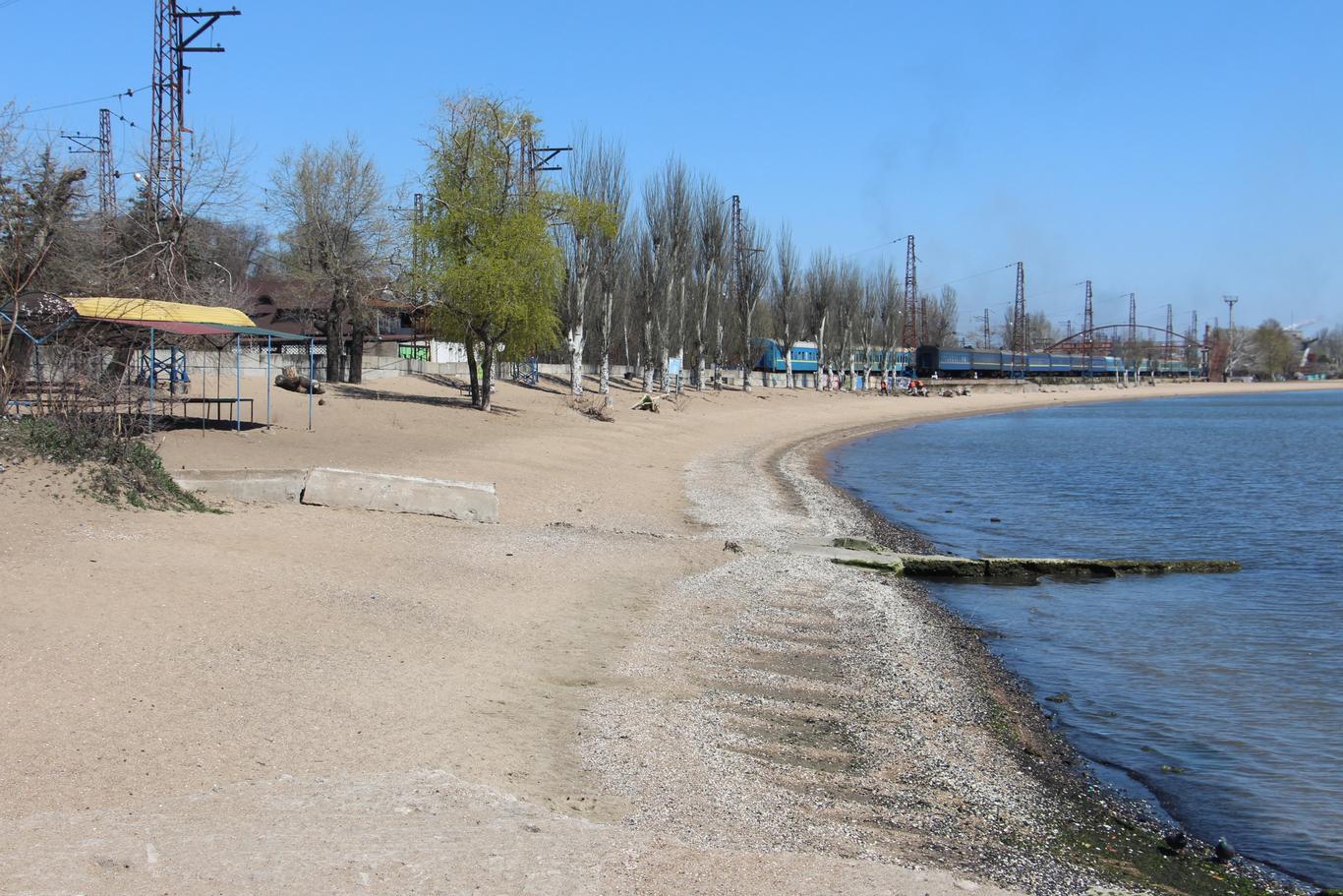 Не покарати, а роз'яснити: маріупольська поліція про патрулювання узбережжя під час карантину