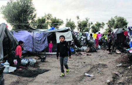 Німеччина забере 50 дітей-мігрантів з грецьких таборів