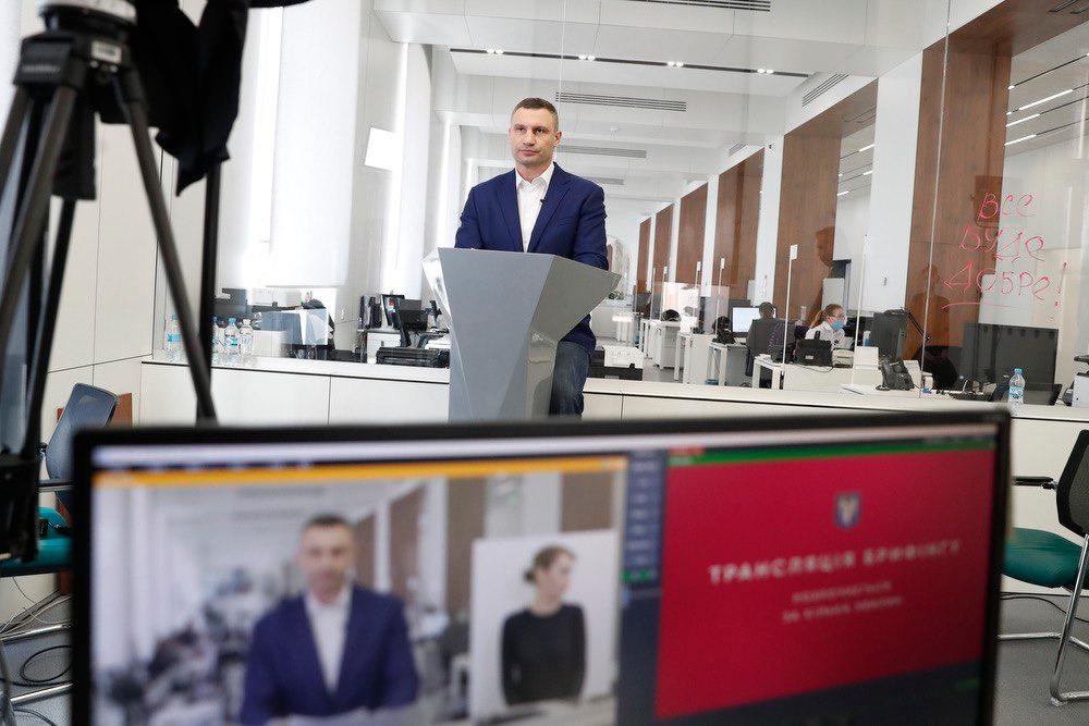 За прошедшие сутки трое медиков в Киеве заразились коронавирусом — Кличко