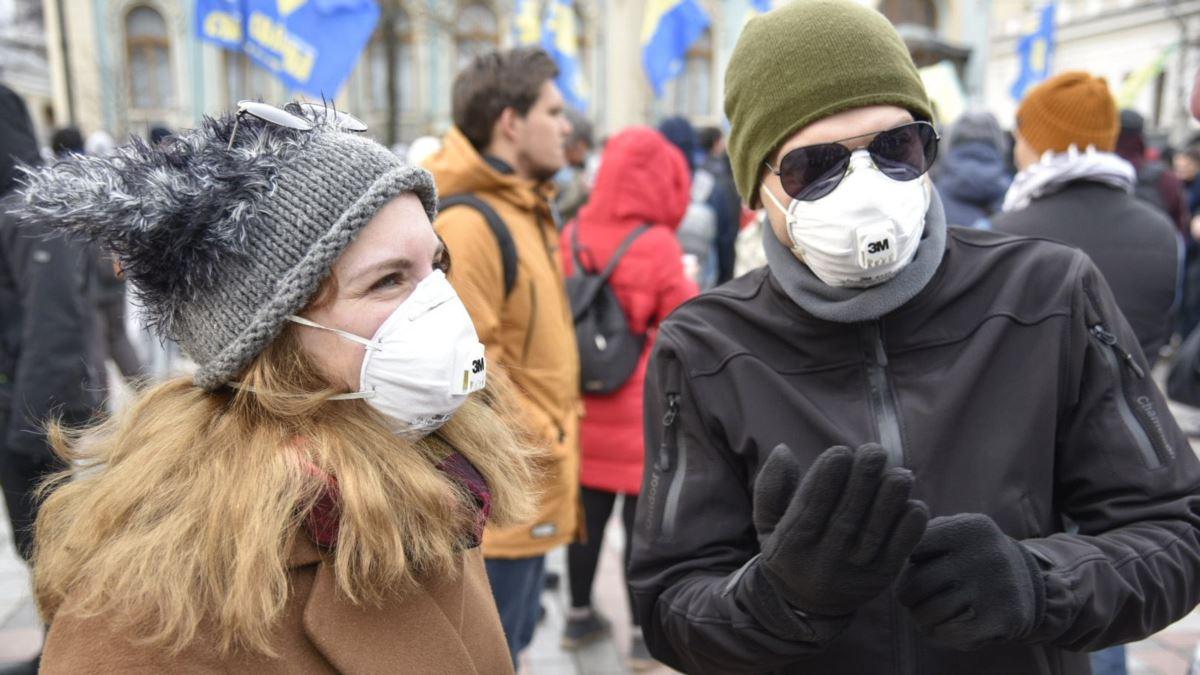 «Якщо втримається Київ, то і країна вистоїть»: як працює київський волонтерський штаб боротьби з COVID-19