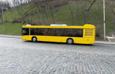 Регулярна дезінфекція і маски: МОЗ підготувало рекомендації щодо роботи громадського транспорту