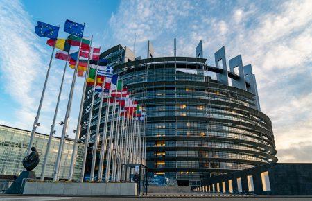 Европарламент согласовал упрощение визового режима с Беларусью