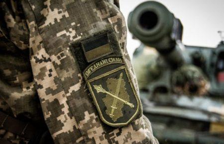 На Донбасі військовий дістав осколкове поранення