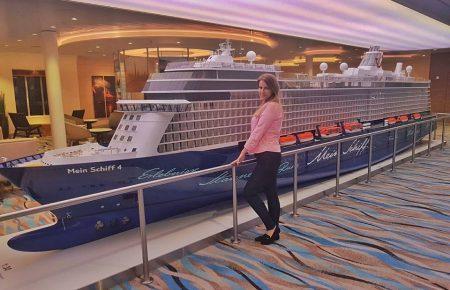 Весь корабель був у нашому розпорядженні — сауна, басейн та ресторани: як український екіпаж карантинив 2 місяці