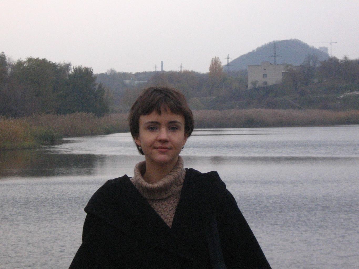 З одного боку «ніколи знову», а з іншого — російсько-українська війна — поетка Ія Ківа