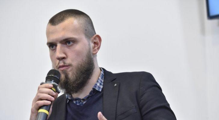 Партії часто маніпулюють результатами соцопитувань — Сергій Шаповалов