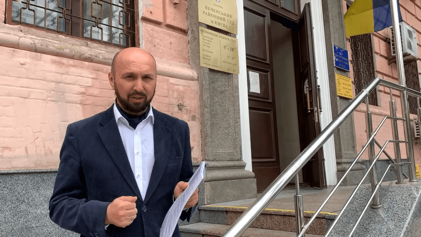 Міський голова Черкас подав позов проти Зеленського та вимагає 1 гривню компенсації — адвокат