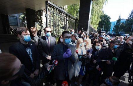 По официальной версии, меня позвали в СБУ, чтобы ознакомить с материалами дела — Стерненко