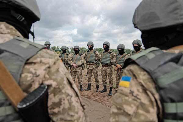 За добу троє бійців зазнали поранень на Донбасі