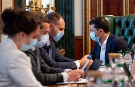 Надо готовиться ко второй волне эпидемии COVID-19 — Зеленский