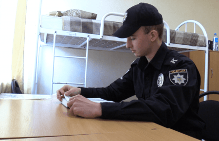 Залишатися там не можна, бо немає перспектив — студент про переїзд із Луганська на навчання у Сєвєродонецьк