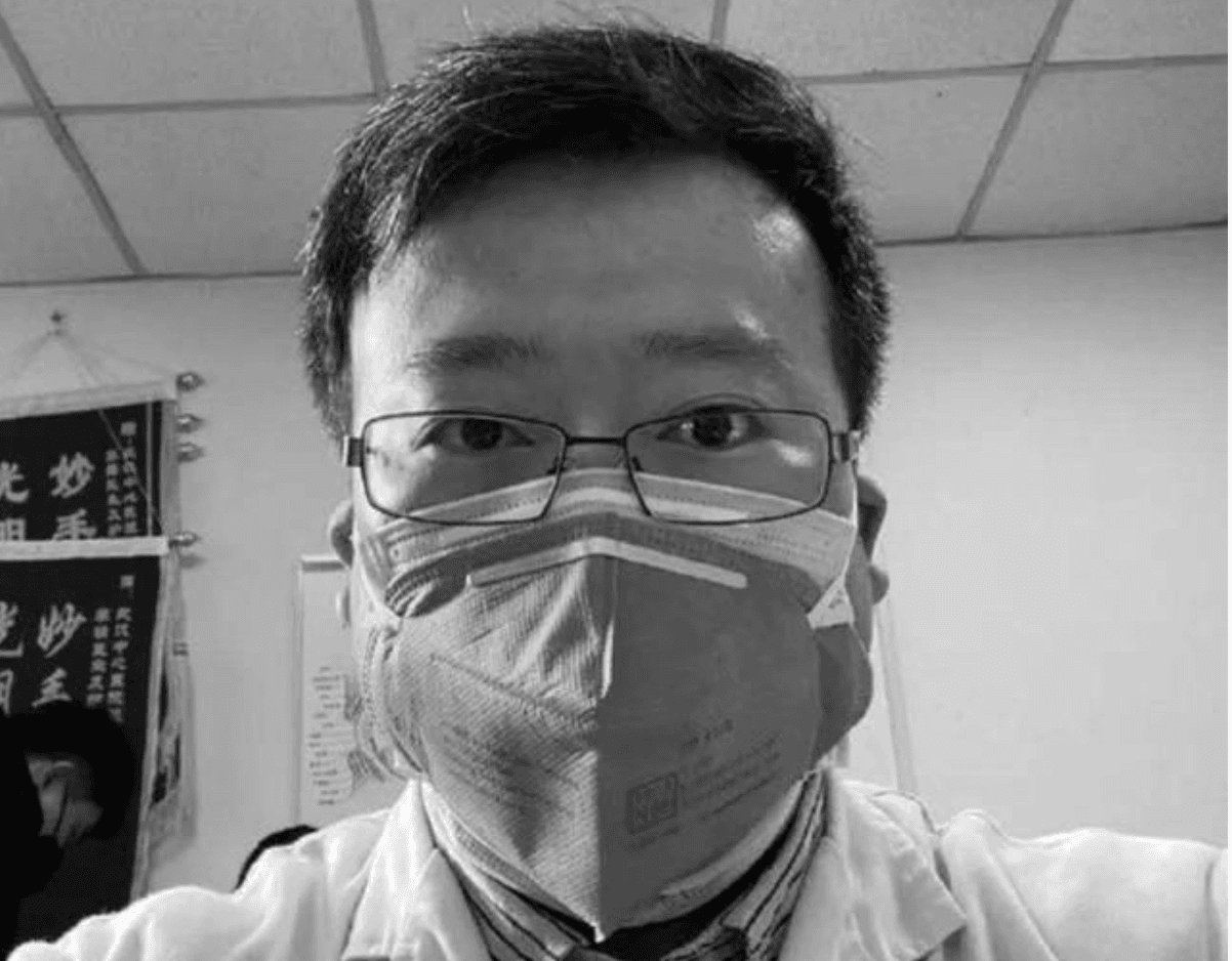 Твой последний подарок: жена доктора из Уханя, который первым сообщил о коронавирусе, родила здорового малыша